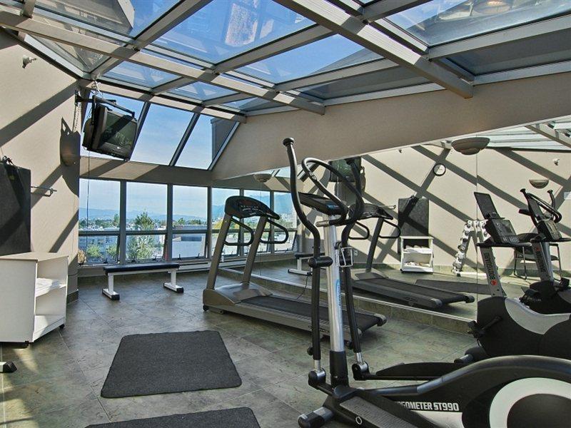 Best Western Plus Uptown Hotel Vancouver Esterno foto