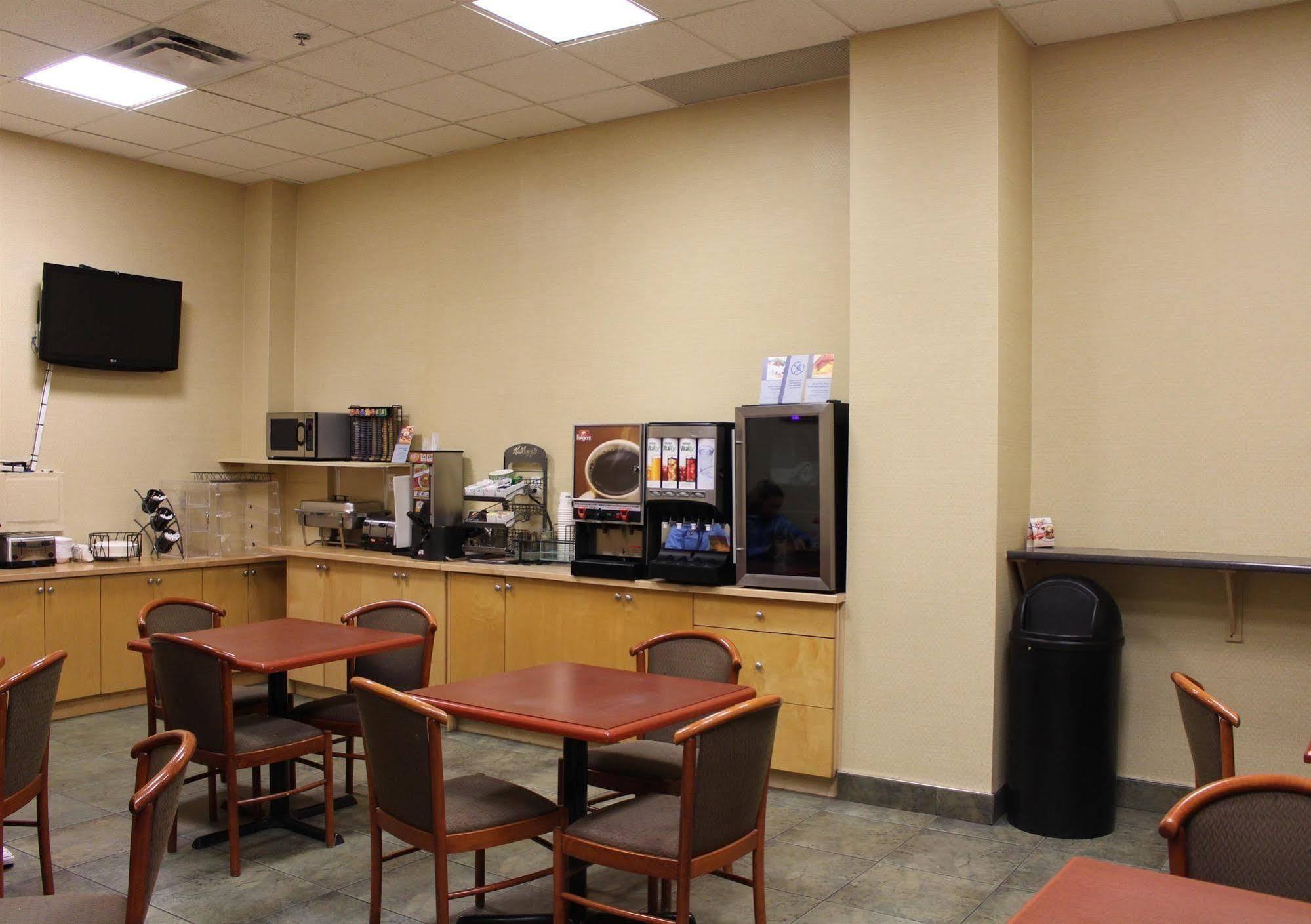 Best Western Plus Uptown Hotel Vancouver Esterno foto