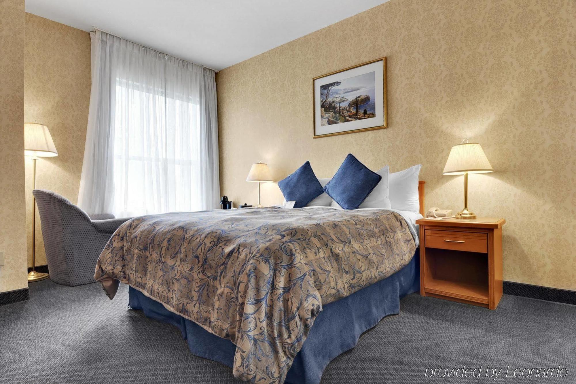 Best Western Plus Uptown Hotel Vancouver Esterno foto