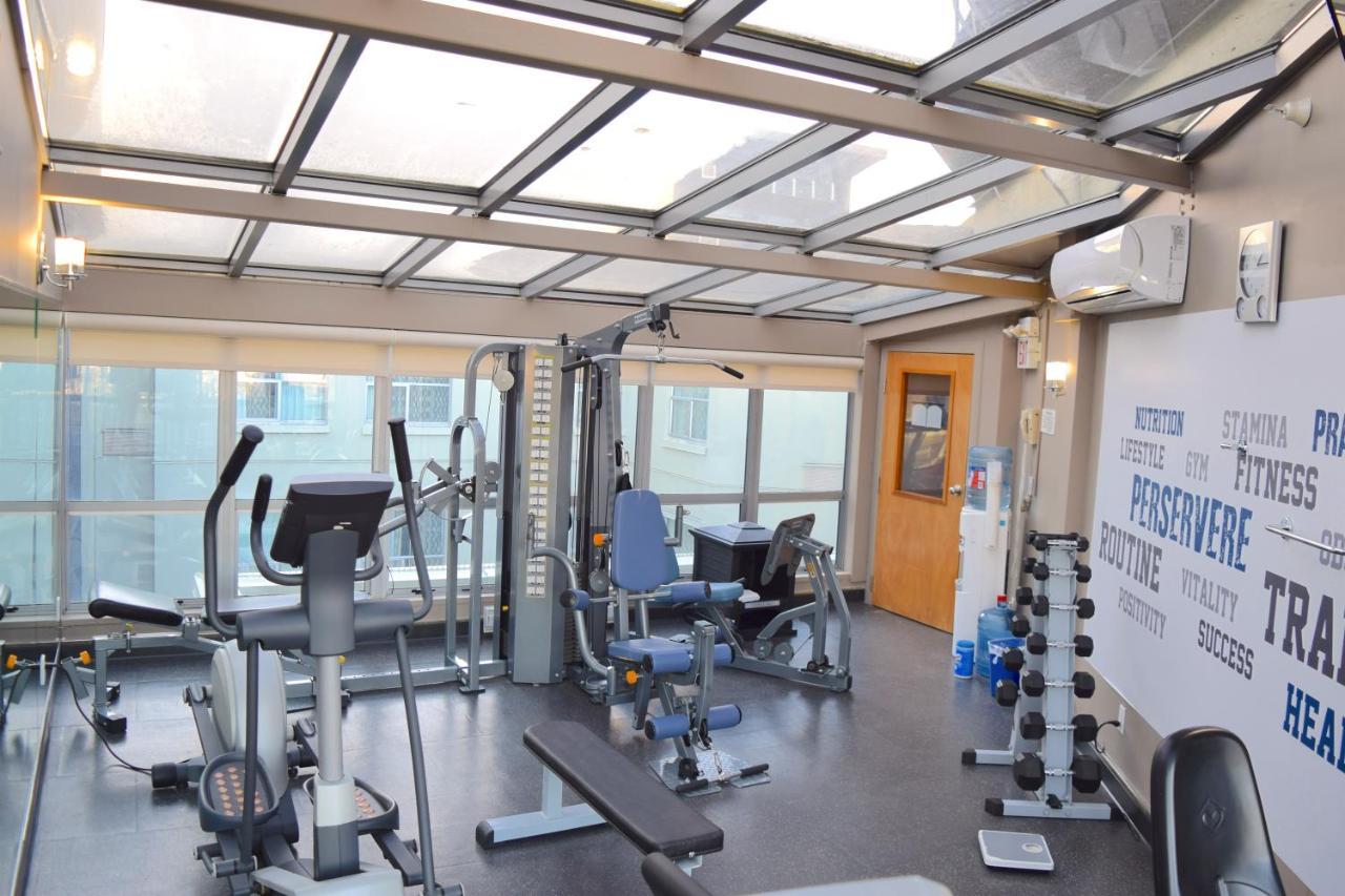 Best Western Plus Uptown Hotel Vancouver Esterno foto