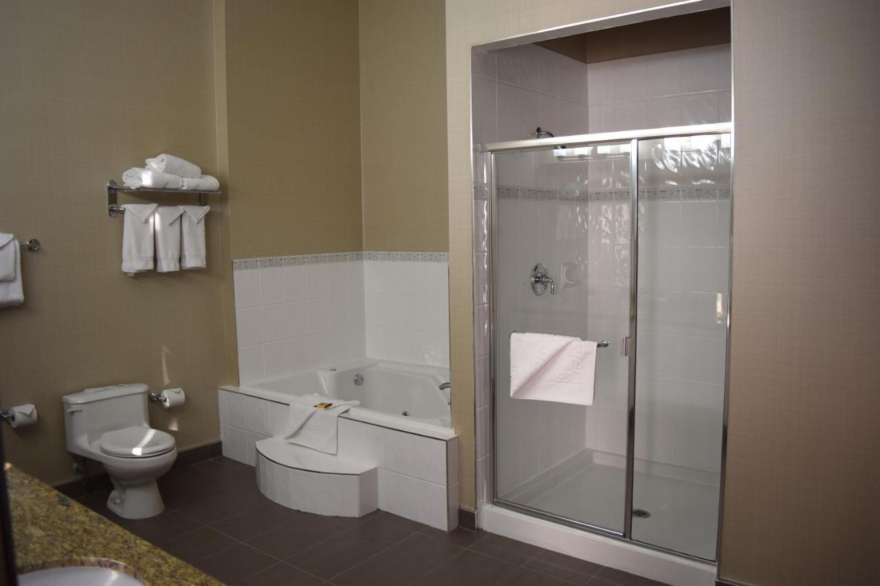 Best Western Plus Uptown Hotel Vancouver Esterno foto
